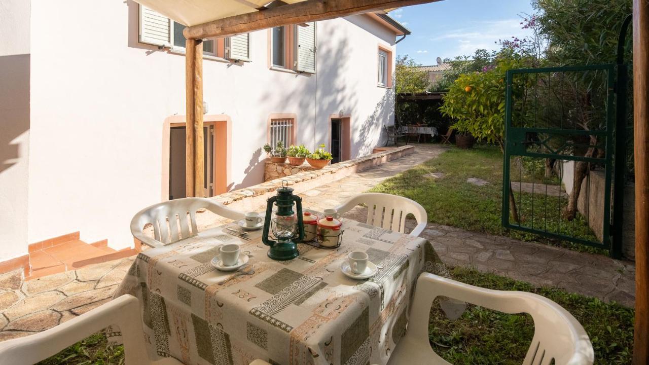 Welcomely - A Due Passi Dal Mare Apartman Budoni Kültér fotó
